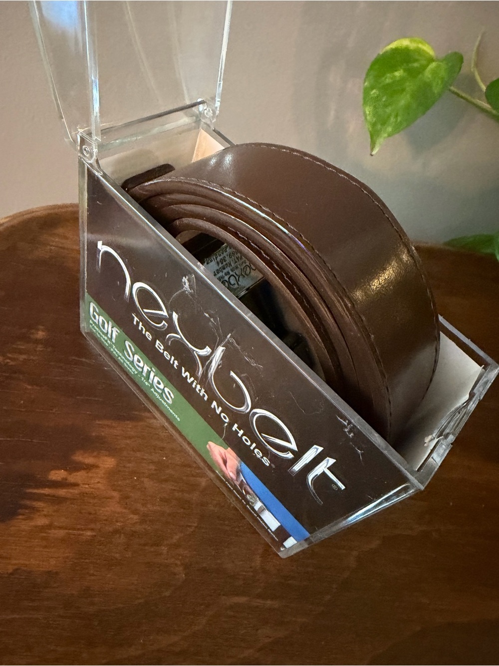 NWT. Nexbelt Brown No-Hole Ratchet Golf Belt - Deco Belt